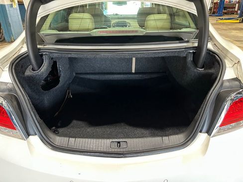 Used 2013 Buick LaCrosse Leather FWD image 7