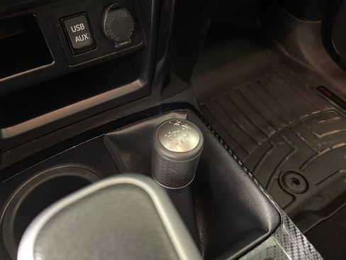 Used 2019 Toyota 4Runner TRD Off-Road Premium image 8