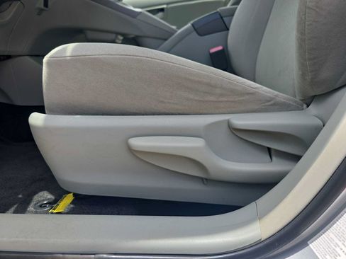 Used 2013 Toyota Prius Two FWD image 15
