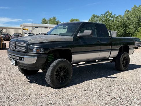 Used 2001 Dodge Ram 2500 Truck 4x4 Quad Cab image 26