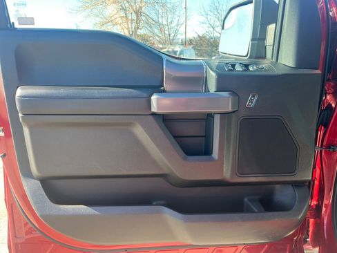 Used 2017 Ford F150 XLT w/ Equipment Group 302A Luxury image 13