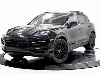 Certified 2025 Porsche Cayenne video 1