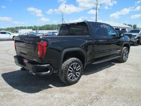 New 2026 GMC Sierra 1500 AT4 AWD/4WD image 5