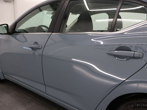 Used 2024 Nissan Sentra SV FWD image 31