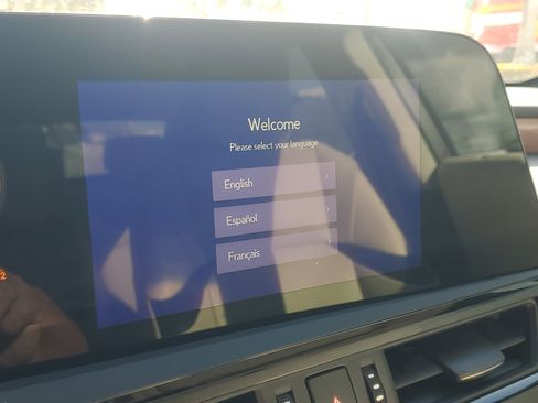 Used 2025 Lexus ES 350 w/ Premium Package image 31