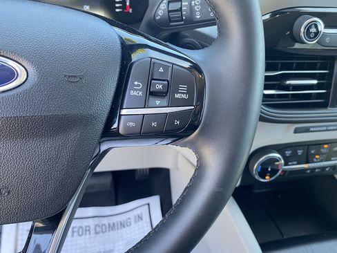 Used 2023 Ford Escape Active image 18