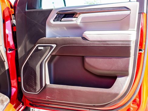 Used 2022 Chevrolet Silverado 1500 LT Trail Boss w/ LT Trail Boss Premium Package image 22