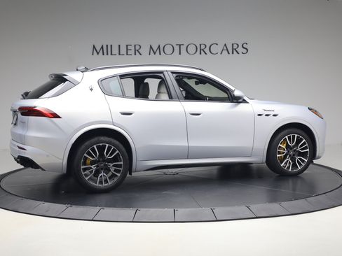 Certified 2023 Maserati Grecale Modena AWD/4WD image 8