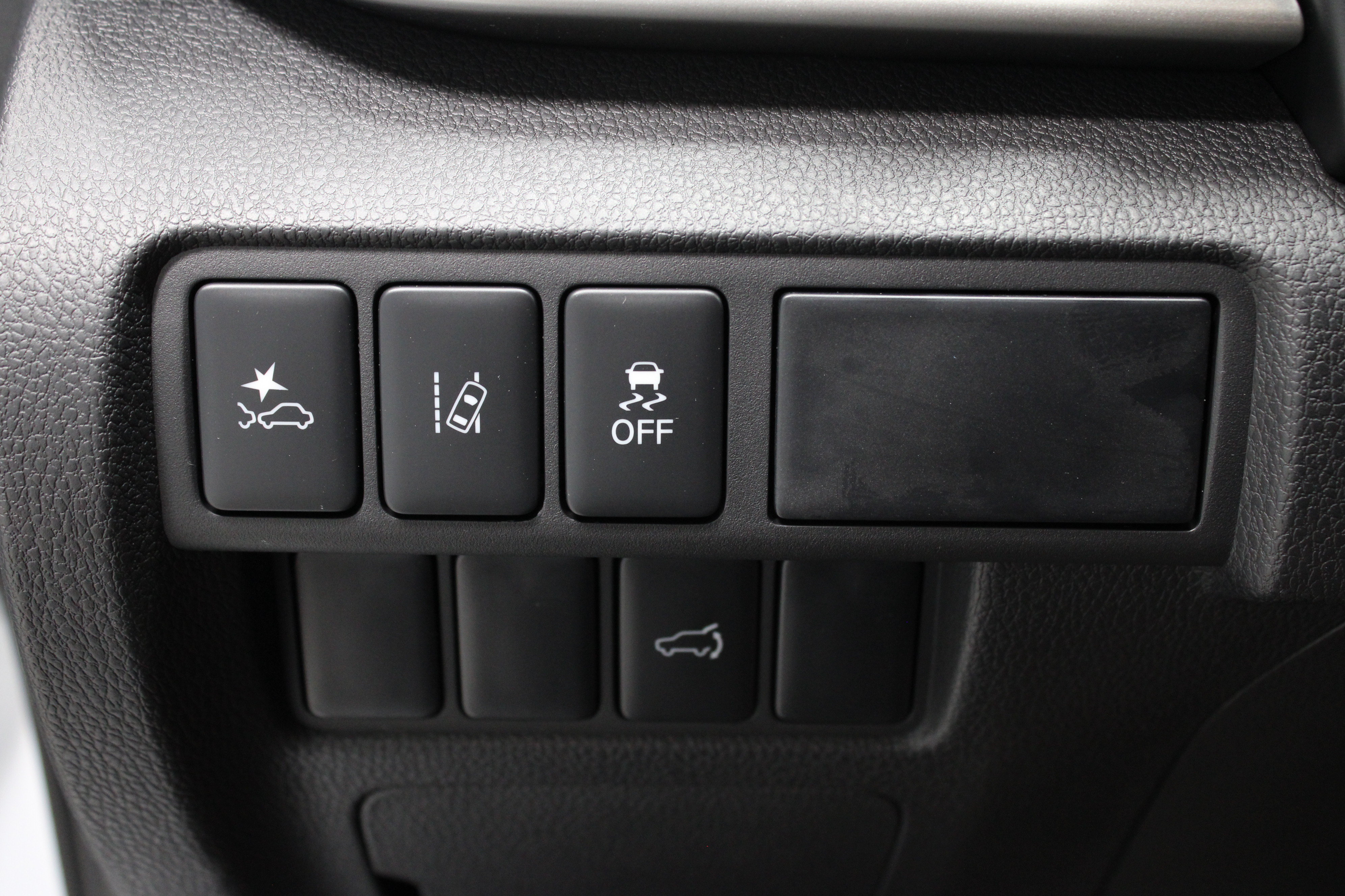 New 2026 Mitsubishi Eclipse Cross SE AWD/4WD image 19
