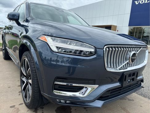 Used 2024 Volvo XC90 B6 Plus w/ Protection Package Premier AWD/4WD image 3