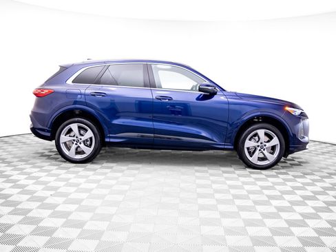 Used 2025 Audi Q5 Premium Plus AWD/4WD image 6