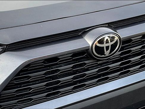 Used 2023 Toyota RAV4 XLE image 28