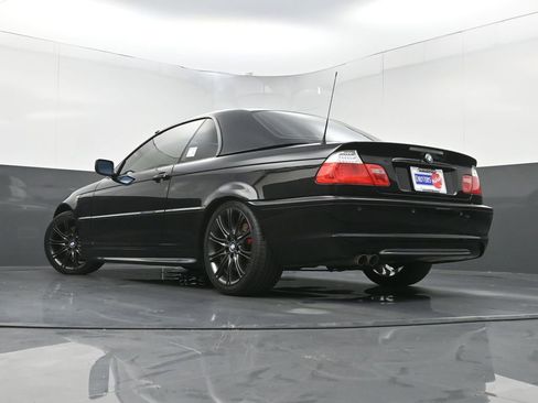 Used 2005 BMW 330Ci Convertible RWD image 24