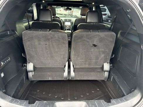 Used 2018 Ford Explorer Sport w/ Equipment Group 401A AWD/4WD image 13