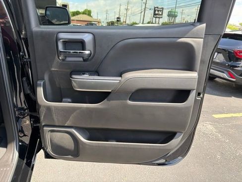 Used 2018 Chevrolet Silverado 1500 LT w/ All Star Edition AWD/4WD image 15