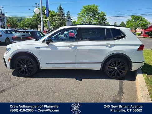 Used 2021 Volkswagen Tiguan SE R-Line AWD/4WD image 25