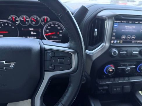 Used 2021 Chevrolet Silverado 1500 LT Trail Boss AWD/4WD image 25