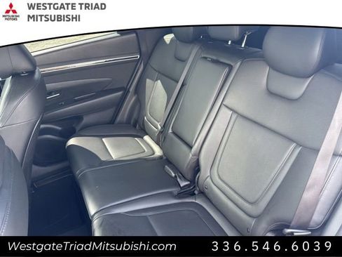 Used 2023 Hyundai Tucson SEL w/ Convenience Package AWD/4WD image 17