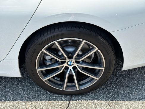 Used 2022 BMW 330i Sedan w/ Driving Assistance Package RWD image 19
