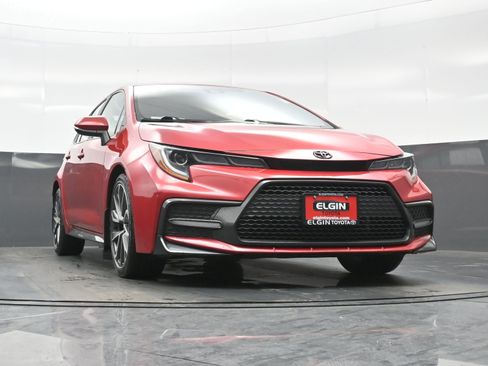 Used 2021 Toyota Corolla SE w/ Carpet Mat Package (TMS) image 23
