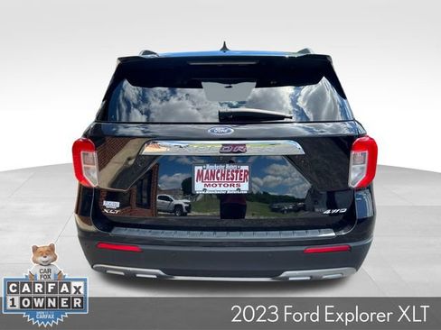 Used 2023 Ford Explorer XLT w/ Equipment Group 202A AWD/4WD image 7