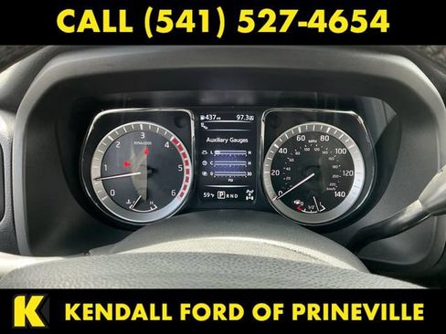 Used 2018 Nissan Titan SV w/ SV Convenience Package AWD/4WD image 14