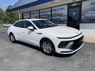 New 2025 Hyundai Sonata SE video 2