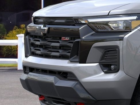 Used 2026 Chevrolet Colorado Z71 w/ Z71 Convenience Package 2 AWD/4WD image 13