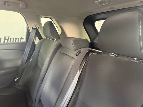 Used 2024 Nissan Rogue S AWD/4WD image 11