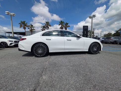 New 2026 Mercedes-Benz E 350 4MATIC Sedan image 5