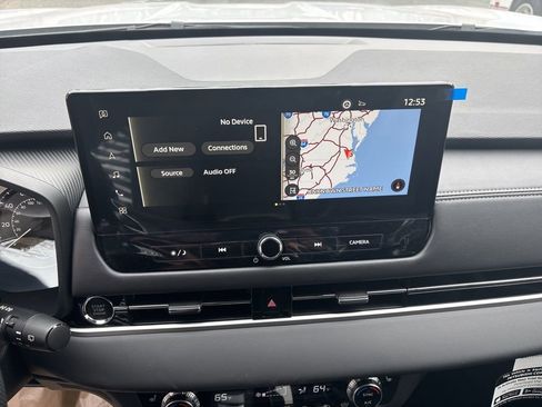 New 2026 Mitsubishi Outlander ES image 18