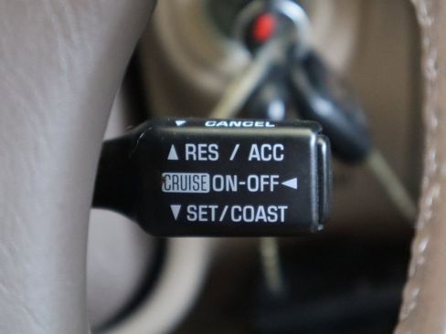 Used 2000 Toyota Land Cruiser image 33