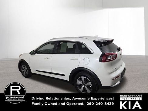 Used 2017 Kia Niro LX image 10