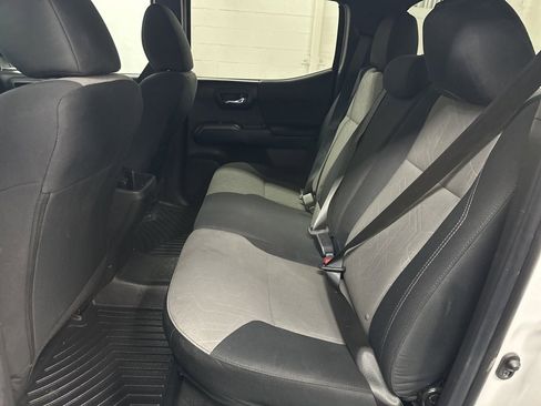 Used 2023 Toyota Tacoma TRD Off-Road w/ Black Out Package (TMS) image 22