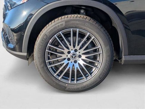 New 2026 Mercedes-Benz GLC 300 image 10