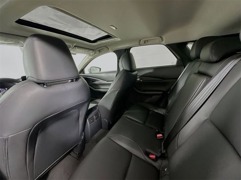 Used 2025 MAZDA CX-30 AWD 2.5 S w/ Preferred Package image 4