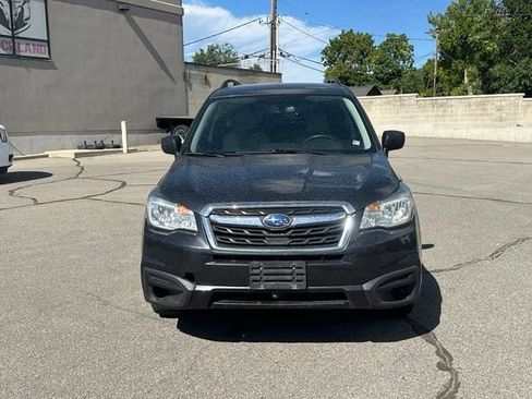 Used 2018 Subaru Forester 2.5i w/ Alloy Wheel Package AWD/4WD image 12