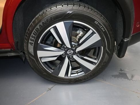 Used 2021 Nissan Rogue Platinum FWD image 13
