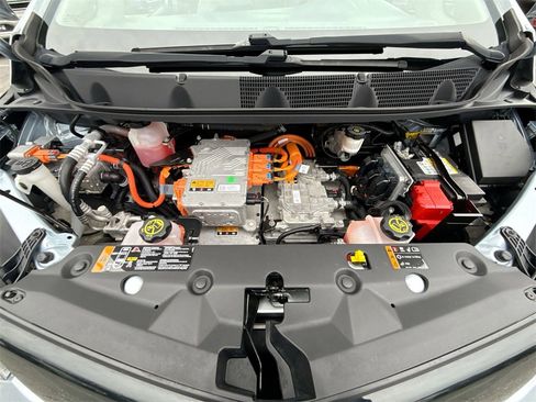 Used 2017 Chevrolet Bolt LT image 17