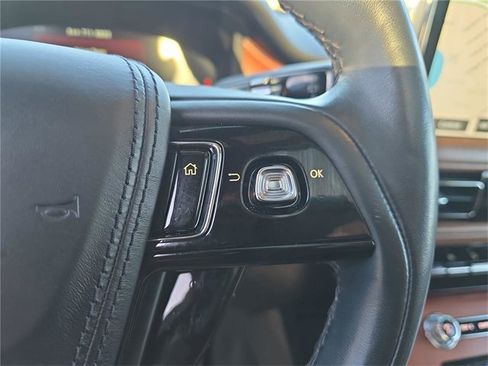 Used 2023 Lincoln Aviator Reserve w/ Equipment Group 201A image 22