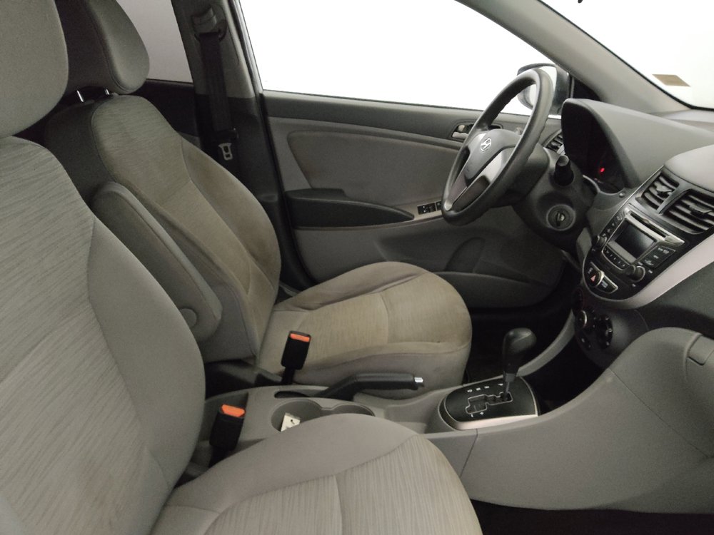 Used 2017 Hyundai Accent SE FWD image 21
