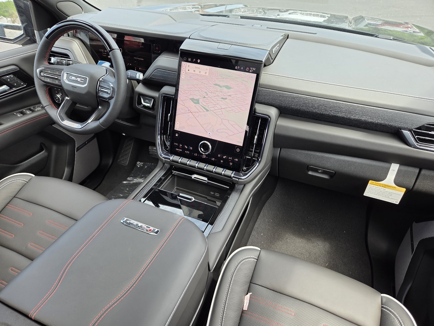 New 2026 GMC Yukon AT4 Ultimate AWD/4WD image 29