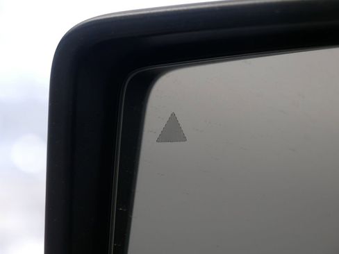 New 2025 Jeep Gladiator Willys image 24