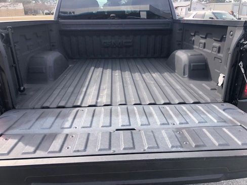 Used 2022 GMC Sierra 1500 SLT w/ SLT Premium Package image 6