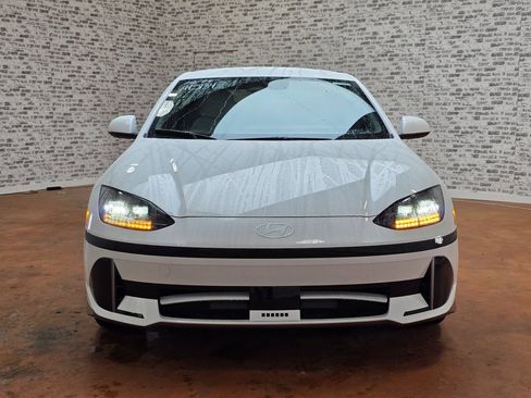 Certified 2025 Hyundai Ioniq 6 SEL image 3