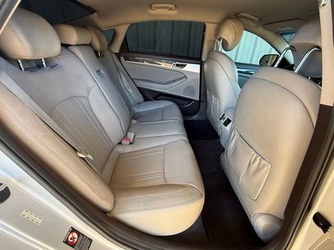 Used 2018 Genesis G80 3.8 image 18