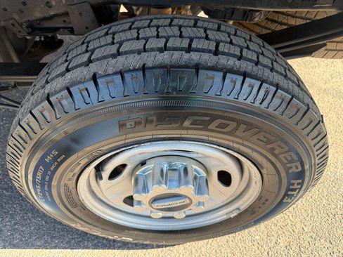 Used 2021 Ford F250 XL w/ Power Equipment Group AWD/4WD image 33