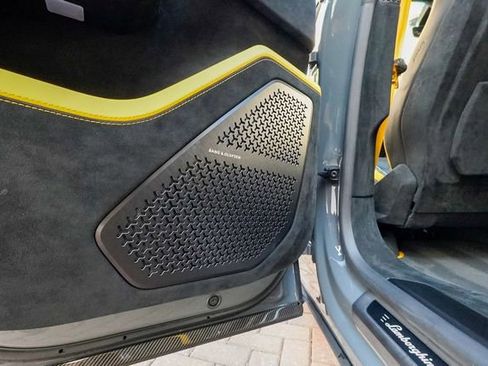 Used 2023 Lamborghini Urus Performante image 79