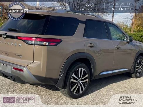 Used 2024 Nissan Pathfinder Platinum w/ Cargo Package image 8