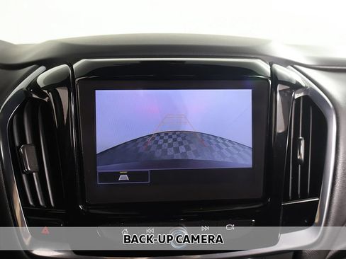 Used 2023 Chevrolet Traverse LT AWD/4WD image 6